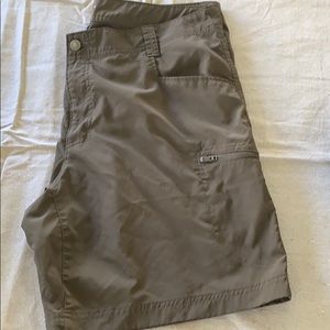 Columbia shorts
